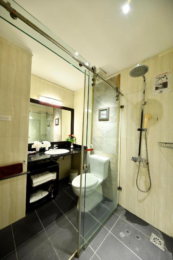 Hanoi Traveller House Luaran gambar